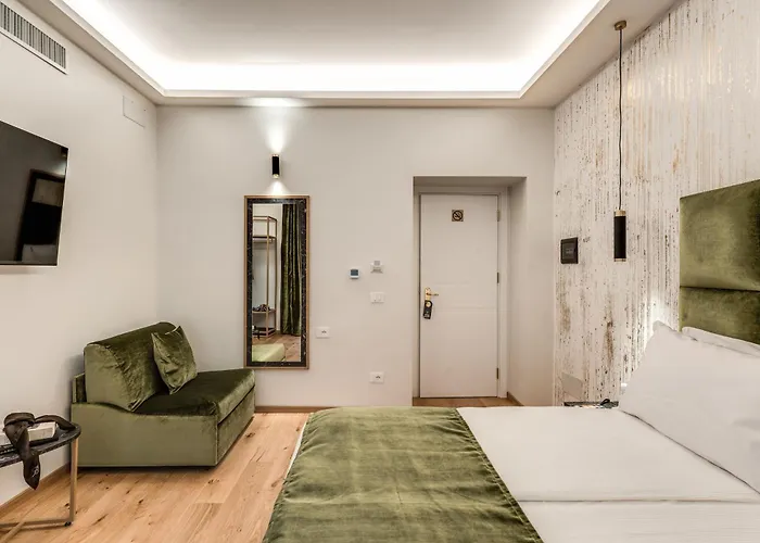 Konukevi Palazzo Goldoni Condotti Collection 4*