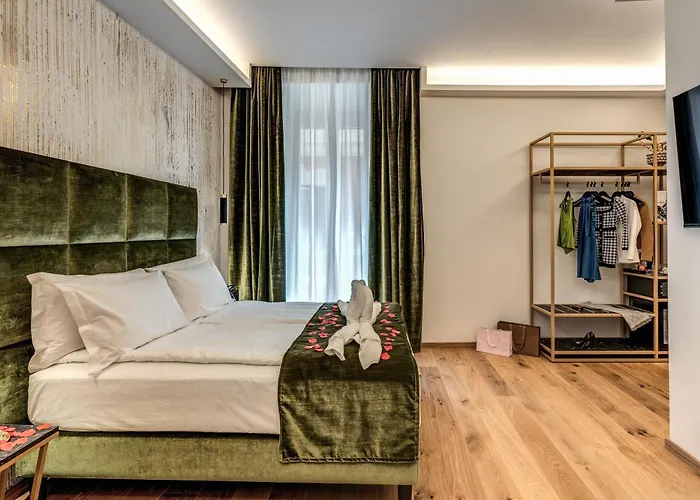Palazzo Goldoni Condotti Collection 4*