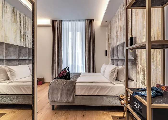 Guest house Palazzo Goldoni Condotti Collection Rome