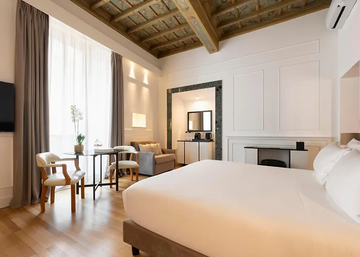Palazzo Goldoni Condotti Collection Roma